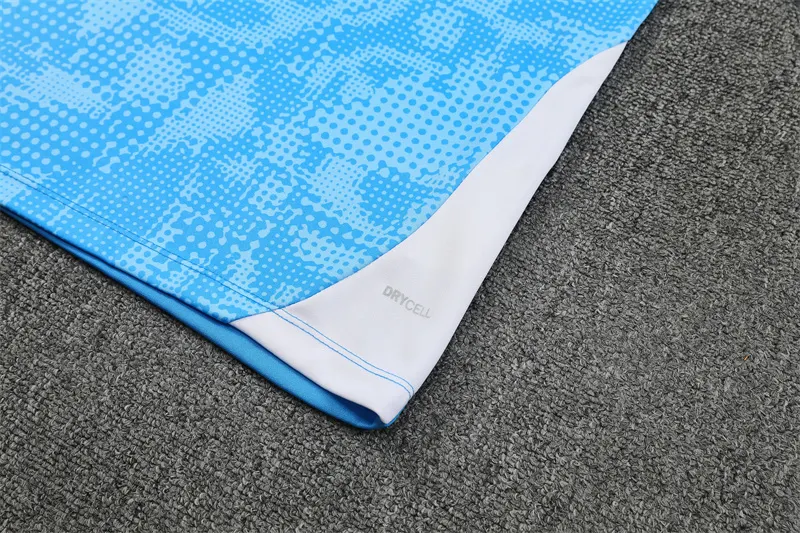 2025-26 Manchester City Light Blue Half-Zip Training Jersey