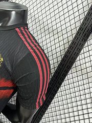 2025-26 Manchester United Training Shirt - Players