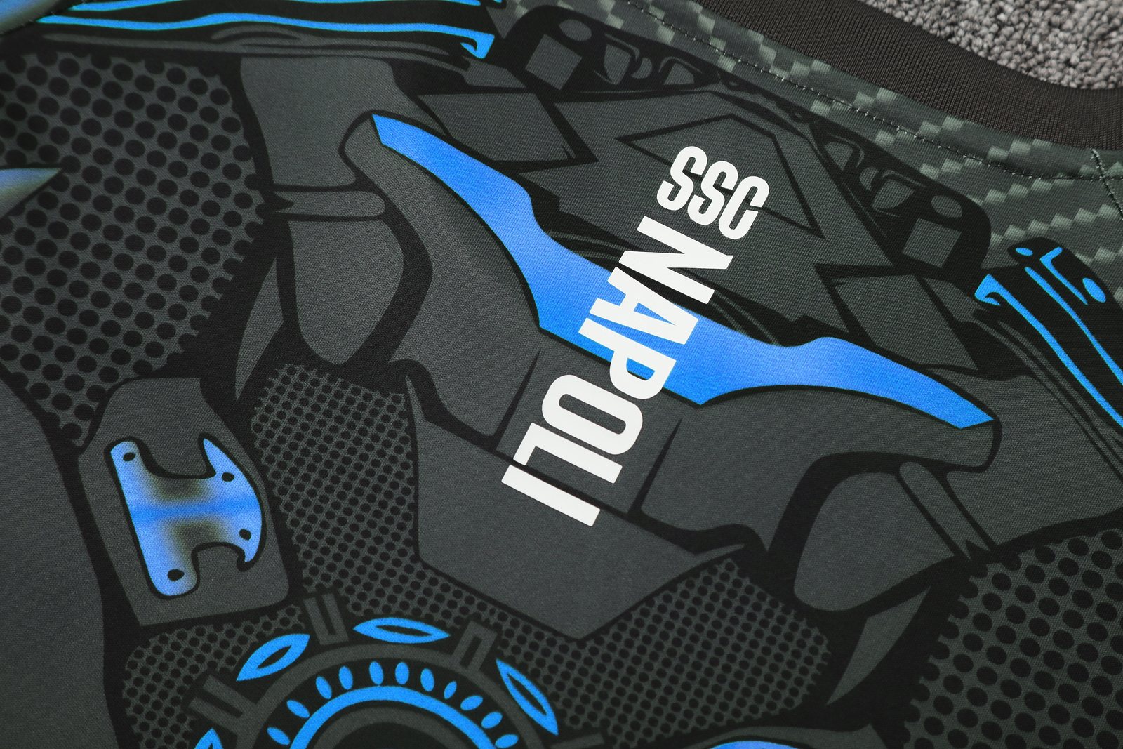 2025-26 Napoli training vest jersey