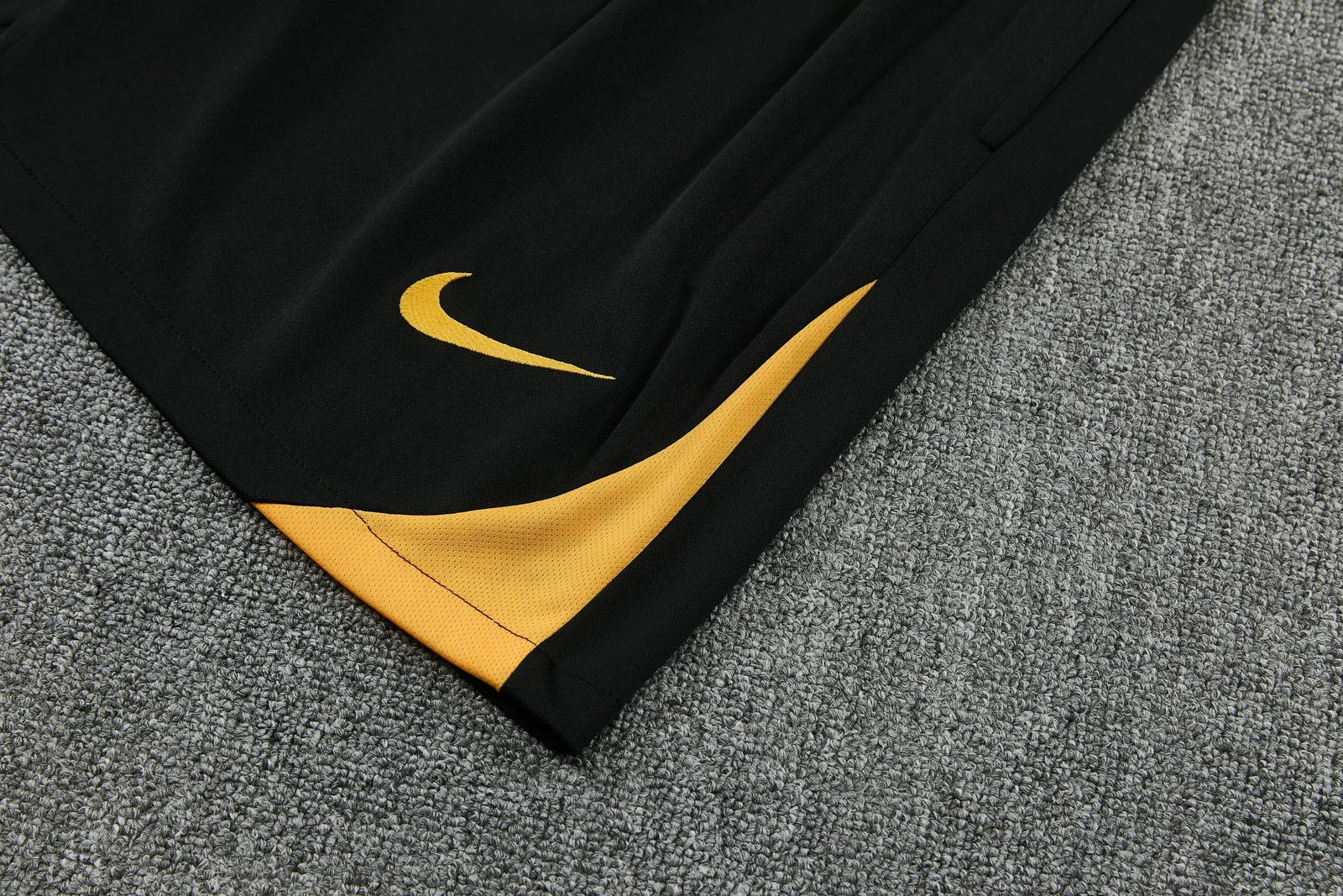 2025-26 Inter Milan Training Vest
