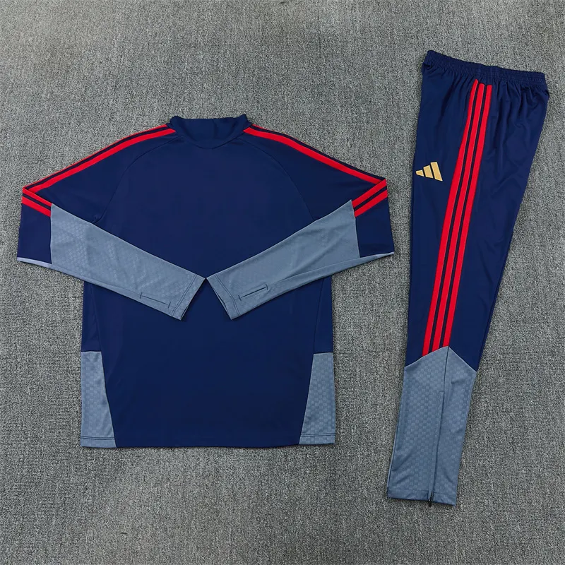 2026-27 Bayern Munich Royal Blue Half-Zip Training Jersey