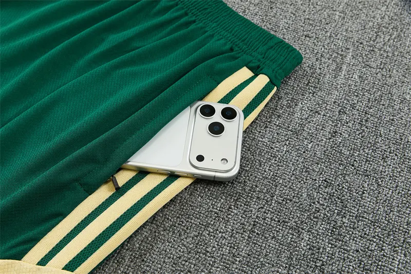 2026-27 Real Madrid Green Short-Sleeve Training Jersey