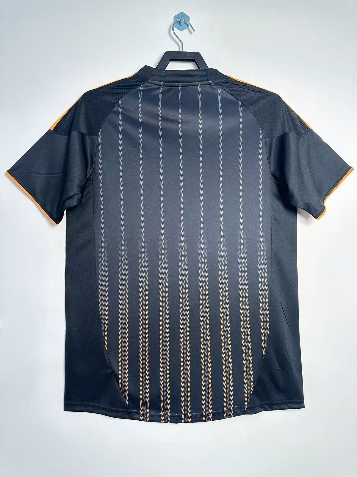2010-11 Chelsea Away Retro Jersey