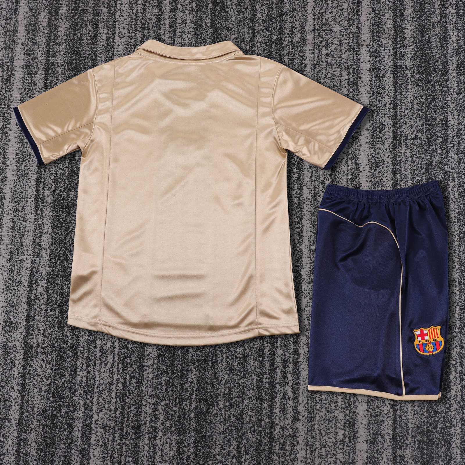 2001-02 Barcelona Away Retro Jersey – Kids'