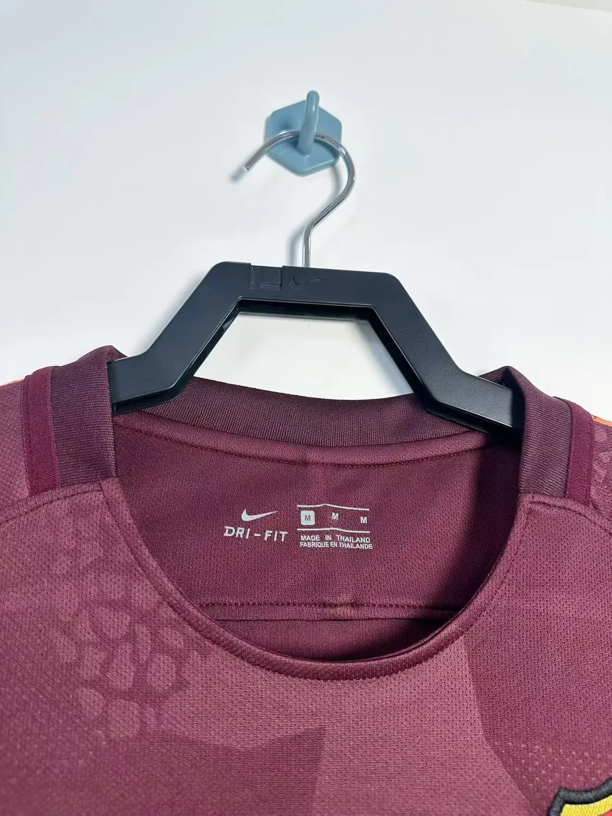 2017-18 Barcelona Away Retro Jersey