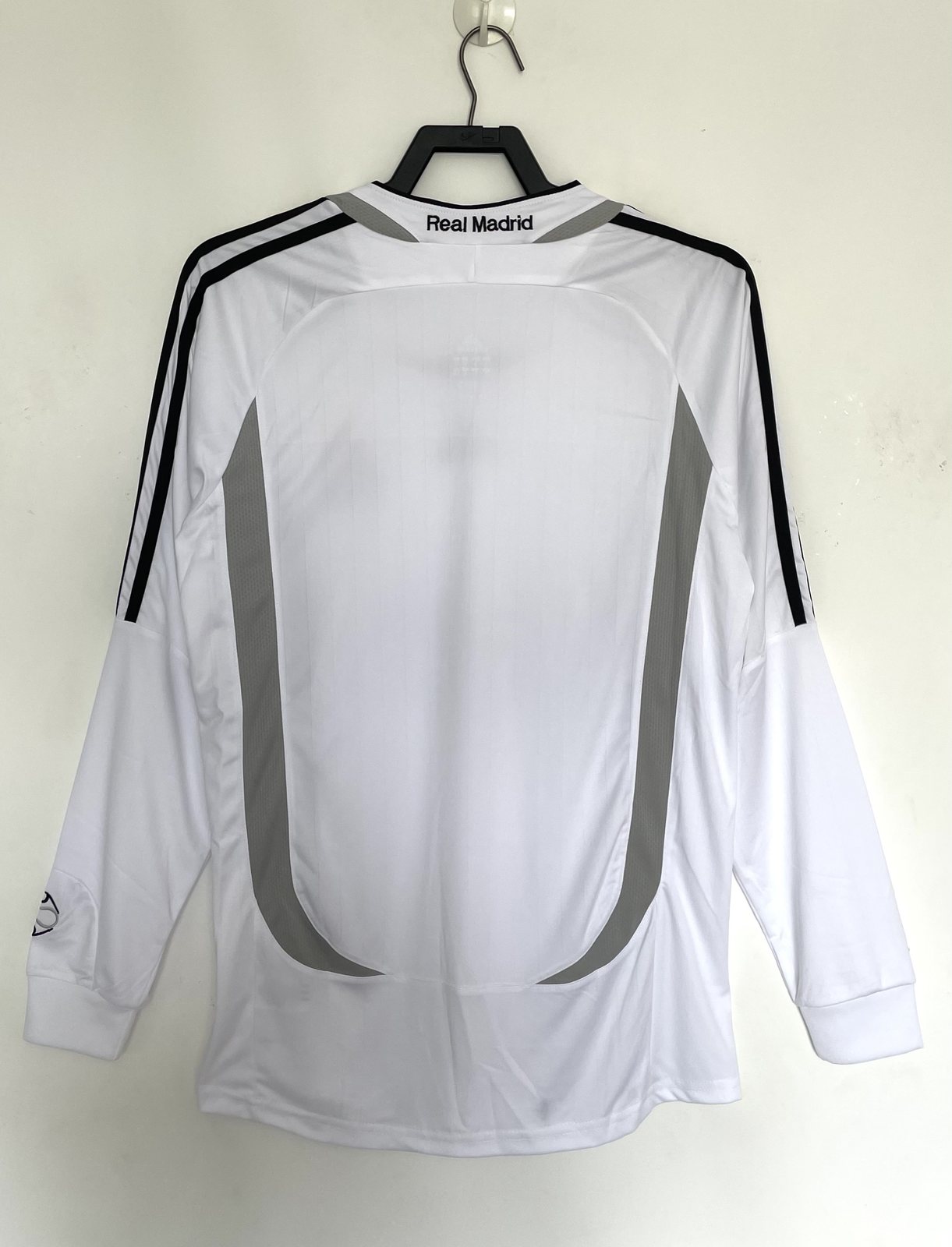 2006-07 Real Madrid Home Long-Sleeve Retro Jersey