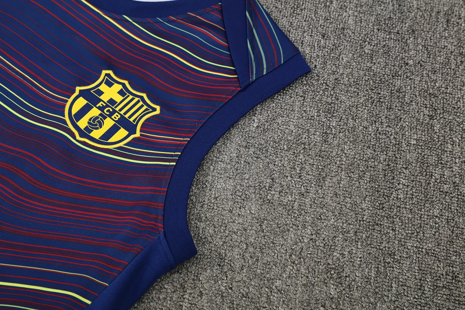 2025-26 Barcelona vest training jersey