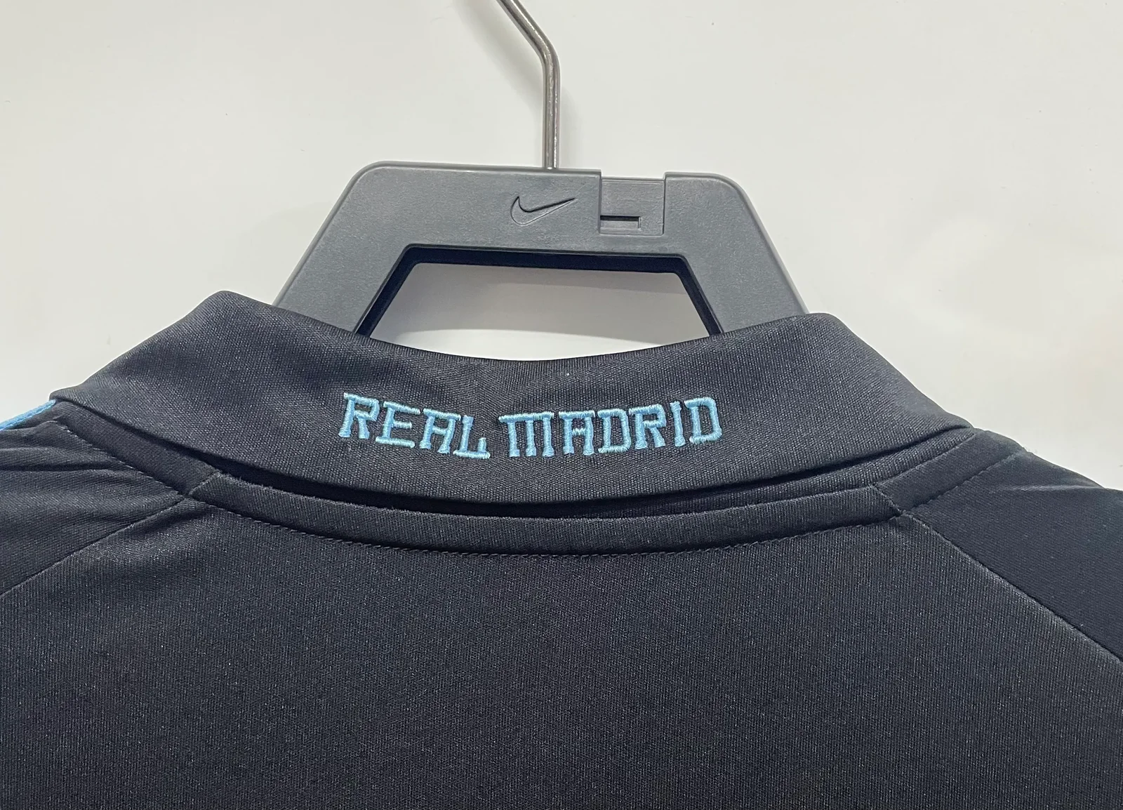 2009-10 Real Madrid Home Retro Jersey