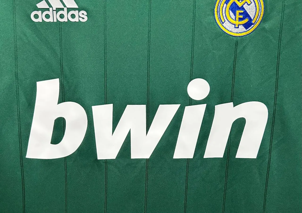 2012-13 Real Madrid Second Away Retro Jersey