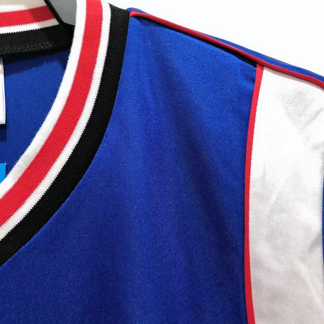 1985 Manchester United away retro jersey