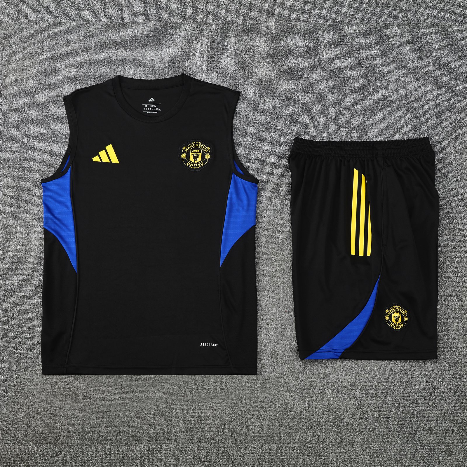 2025-26 Manchester United training vest jersey