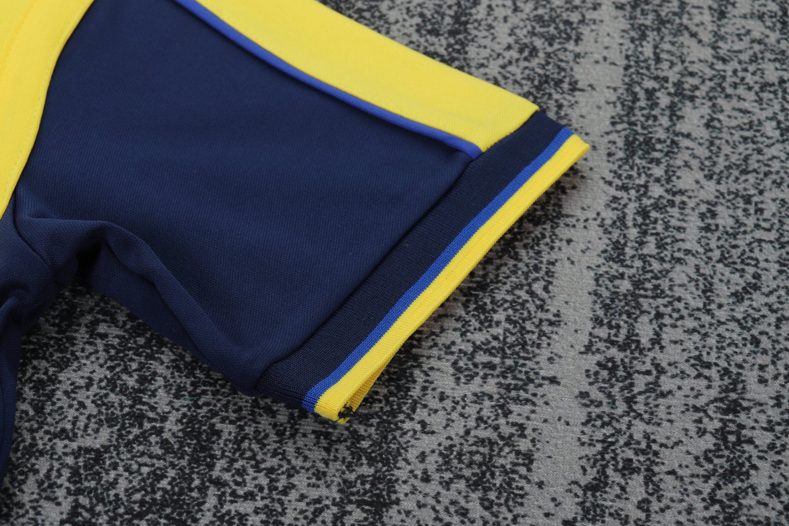 2000-01 Arsenal Away Retro Jersey - Kids