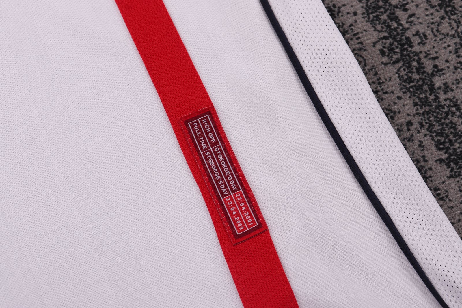 2002 England Home Retro Shirt – Kids