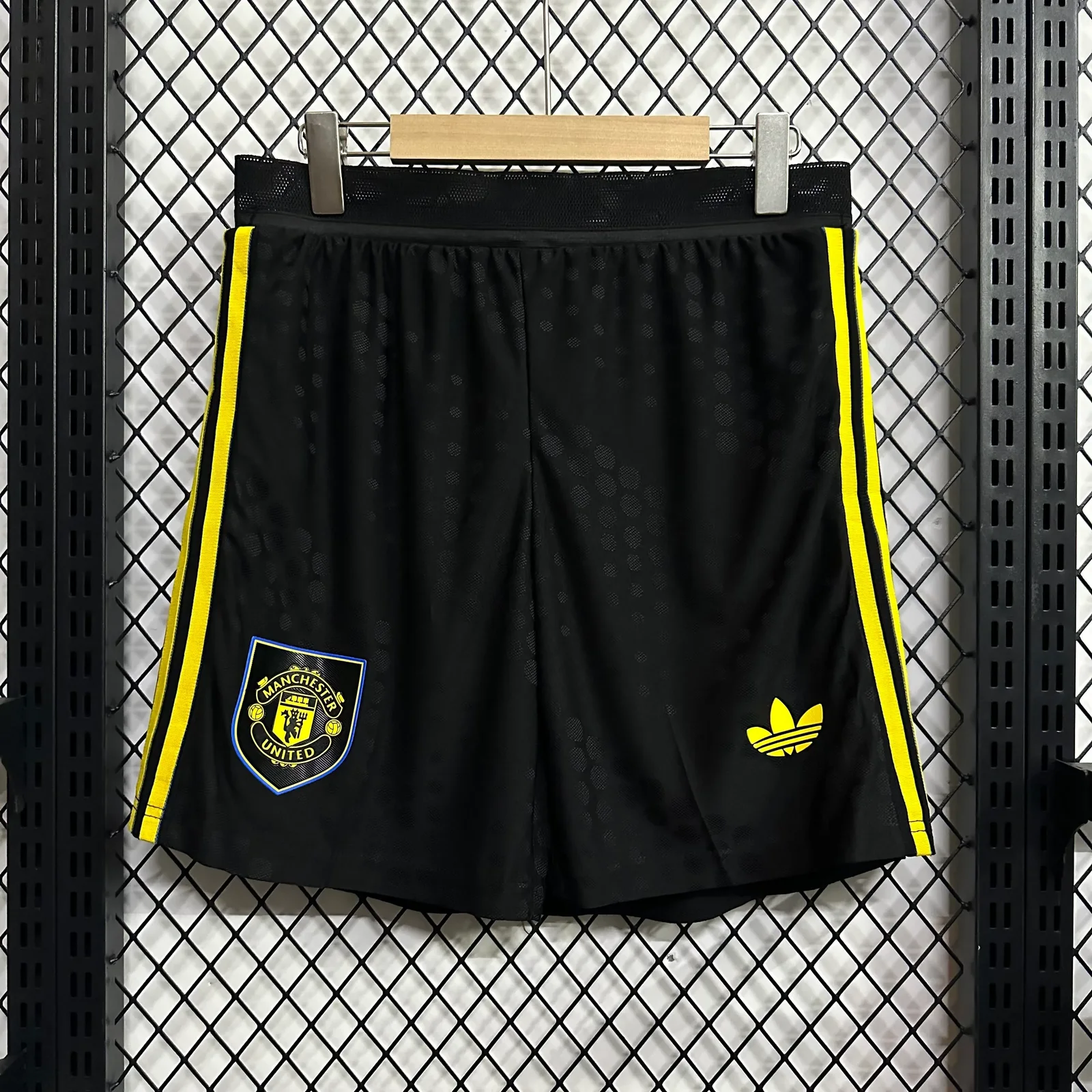 2025-26 Manchester United Second Away Shorts - Player Version