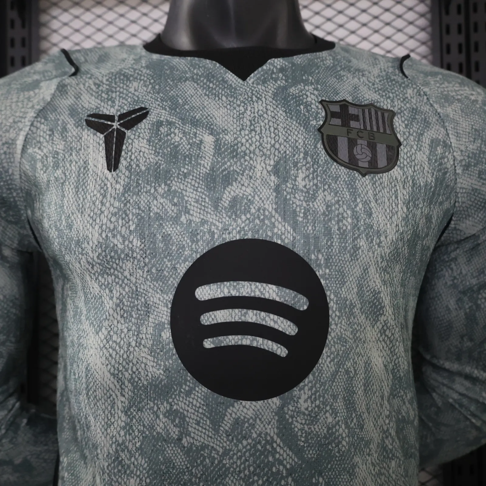 2026-27 Barcelona Long-Sleeve Goalkeeper Jersey – Player Version