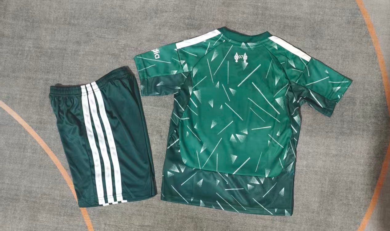 2026-27 Liverpool Goalkeeper Shirt – Kids'