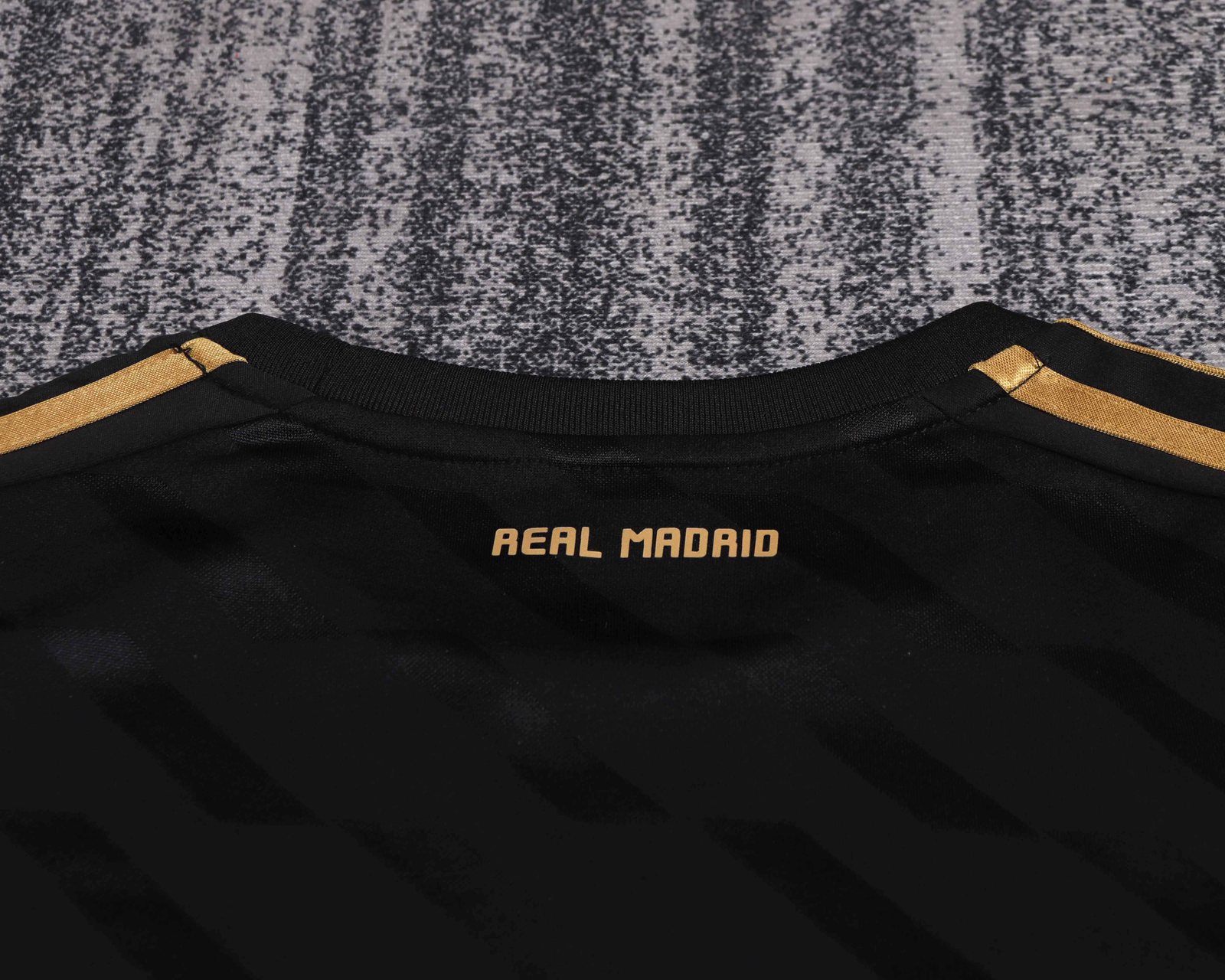 2011-12 Real Madrid Away Retro Shirt - Kids Sizes