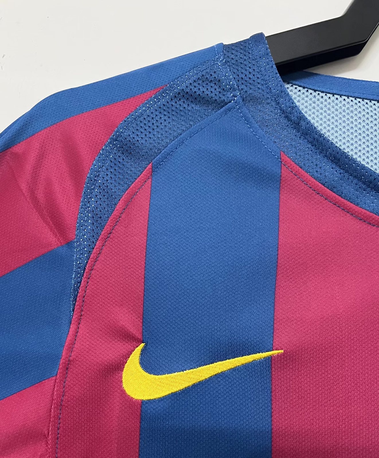 2005-06 Barcelona Home Long Sleeve Retro Shirt - Champions League Edition