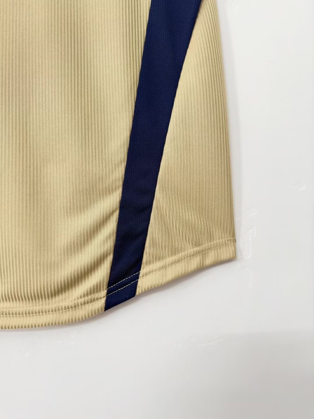 2001-02 Arsenal Away Retro Shirt