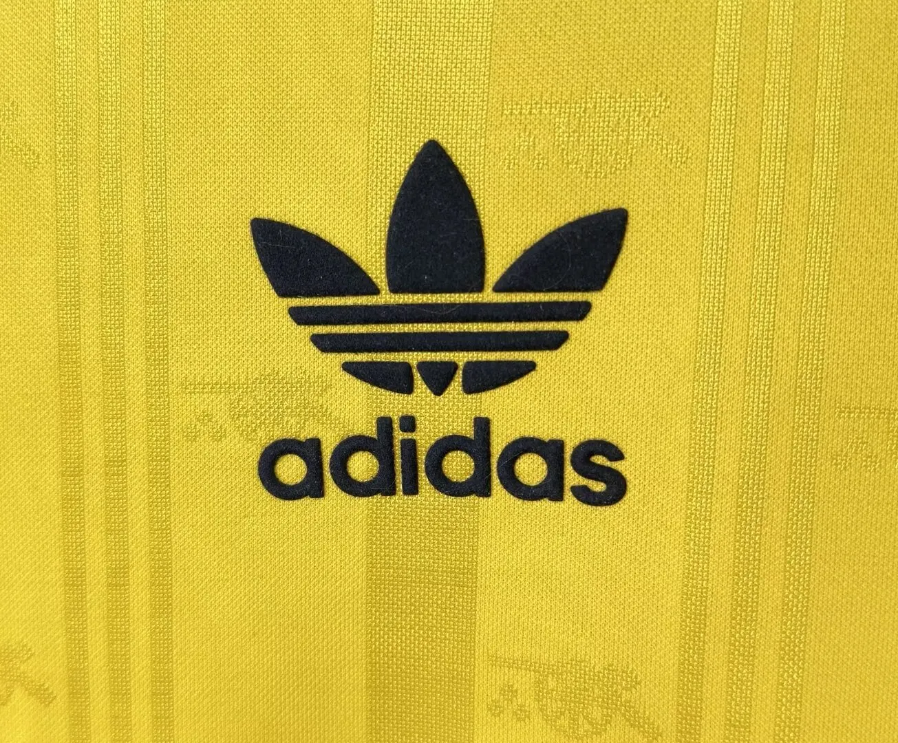 1988-90 Arsenal Away Retro Kit