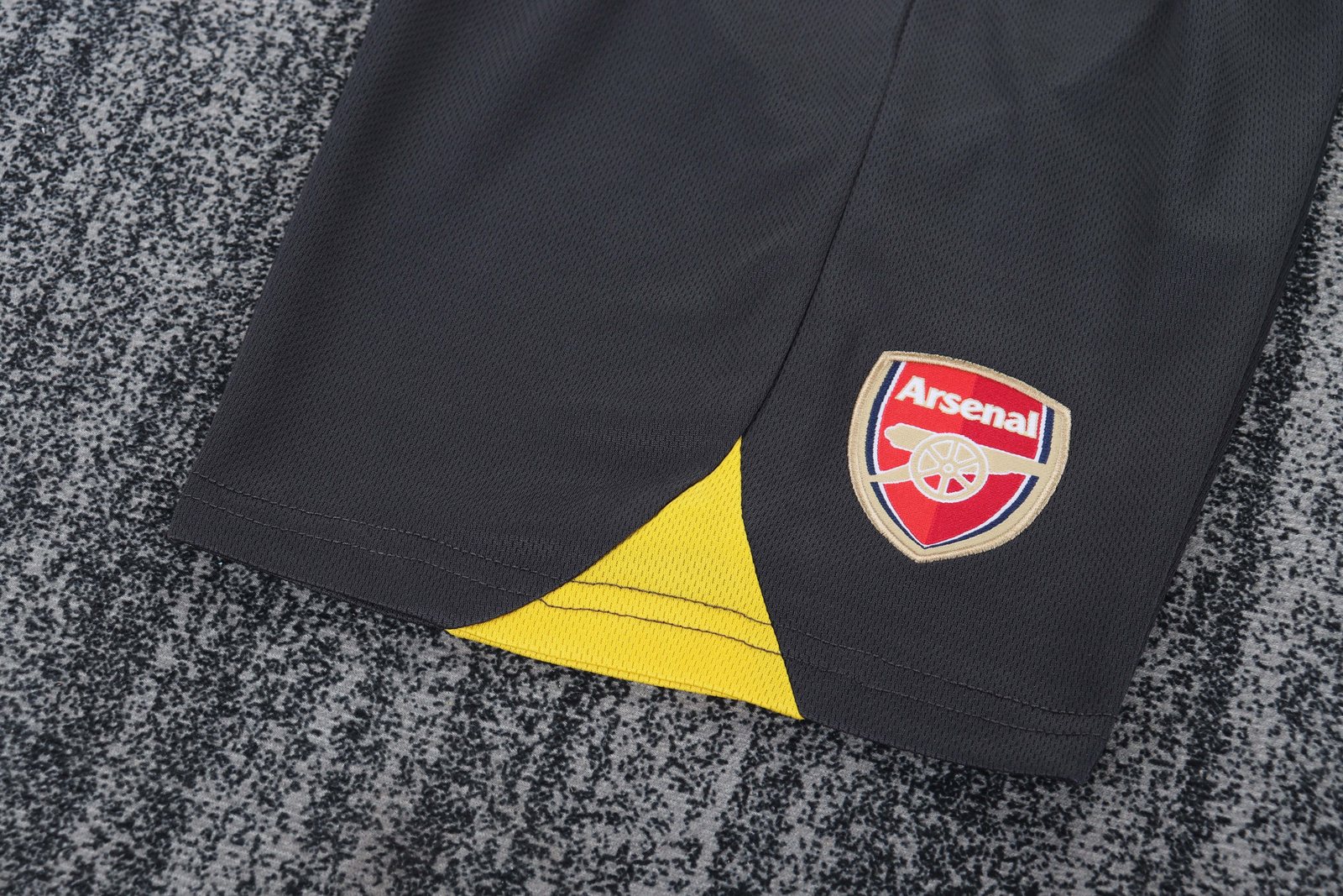 2005-06 Arsenal Away Retro Jersey - Kids