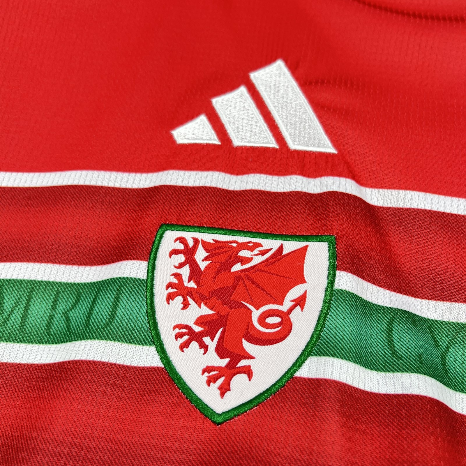 2026-27 Wales Home Jersey – Fan Version