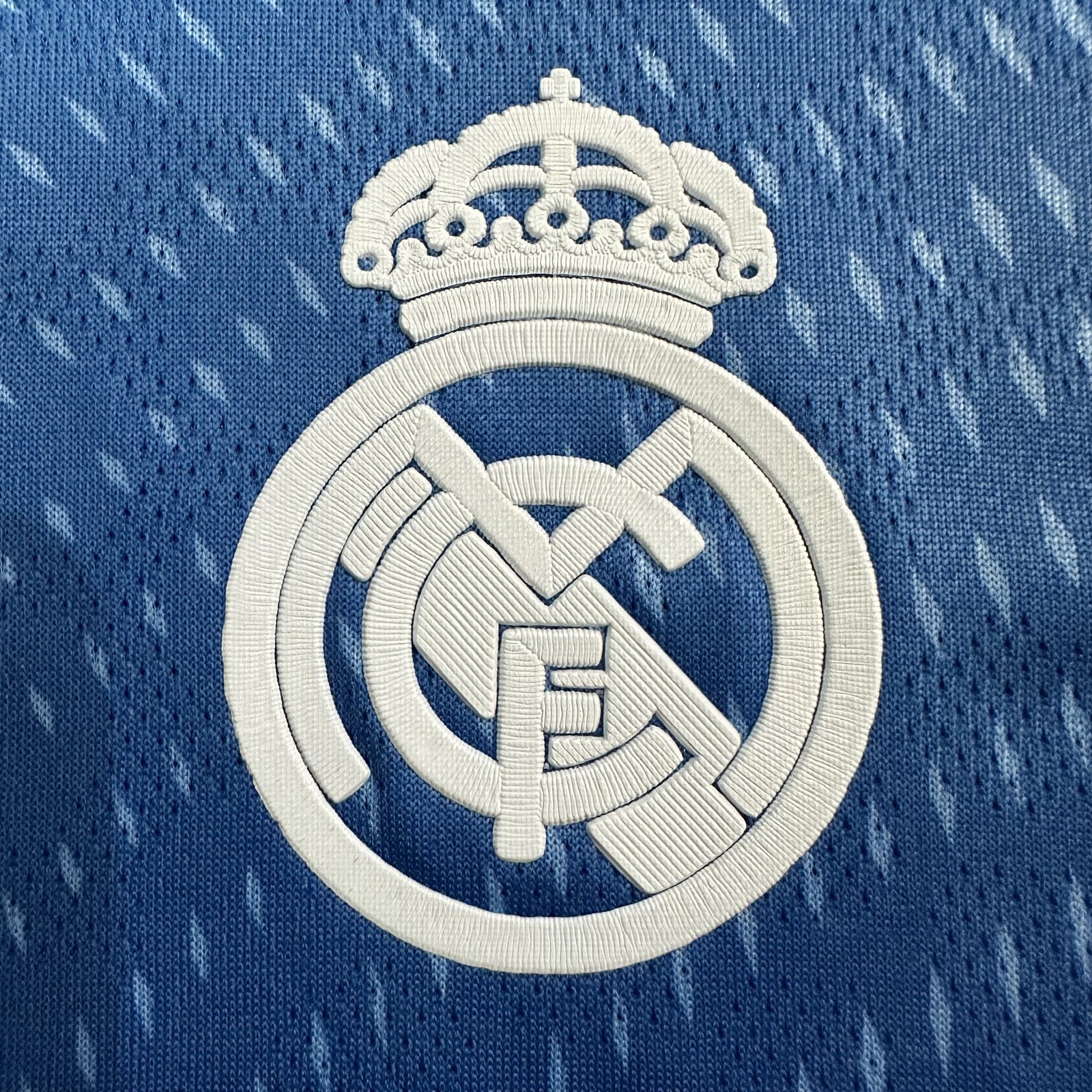 2025-26 Real Madrid Goalkeeper Jersey — Player Version