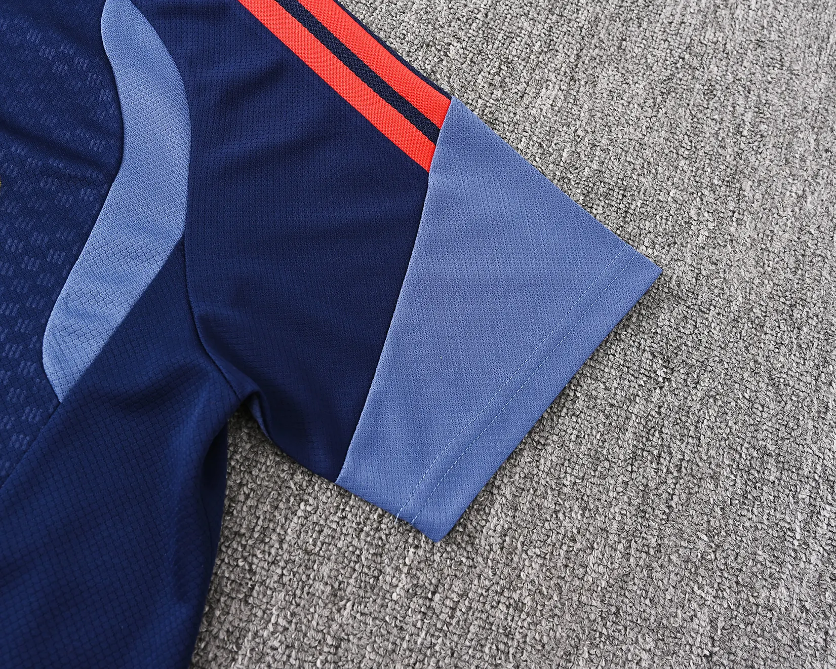 2026-27 Bayern Munich Royal Blue Short-Sleeve Training Jersey