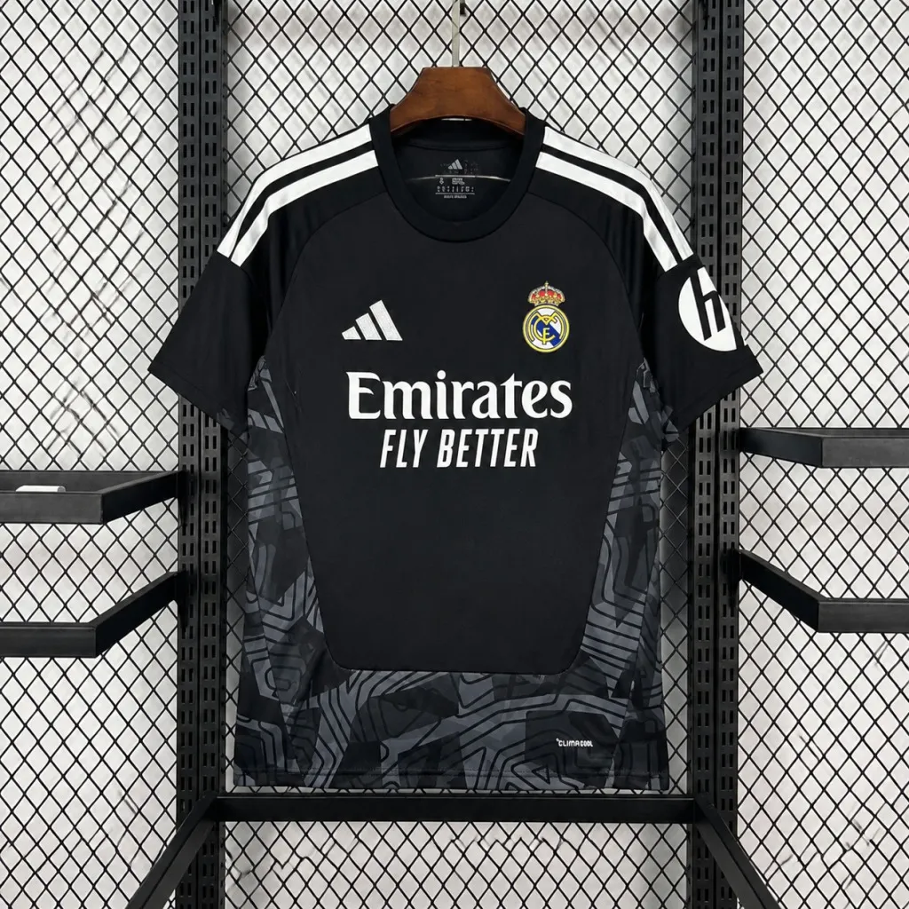 2026-27 Real Madrid Goalkeeper Jersey - Fan Edition