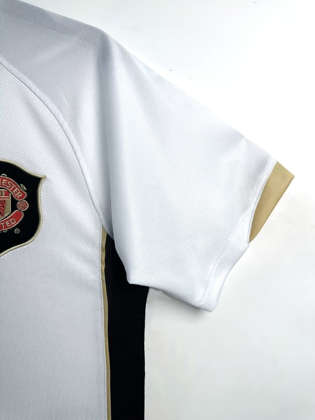 2006-07 Manchester United Away Retro Shirt