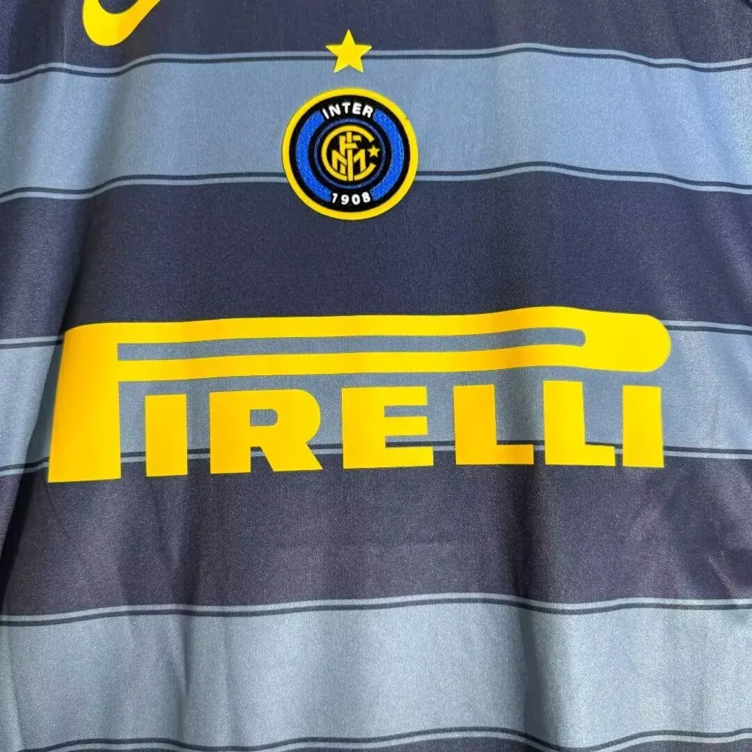 2004-05 Inter Milan Second Away Retro Jersey