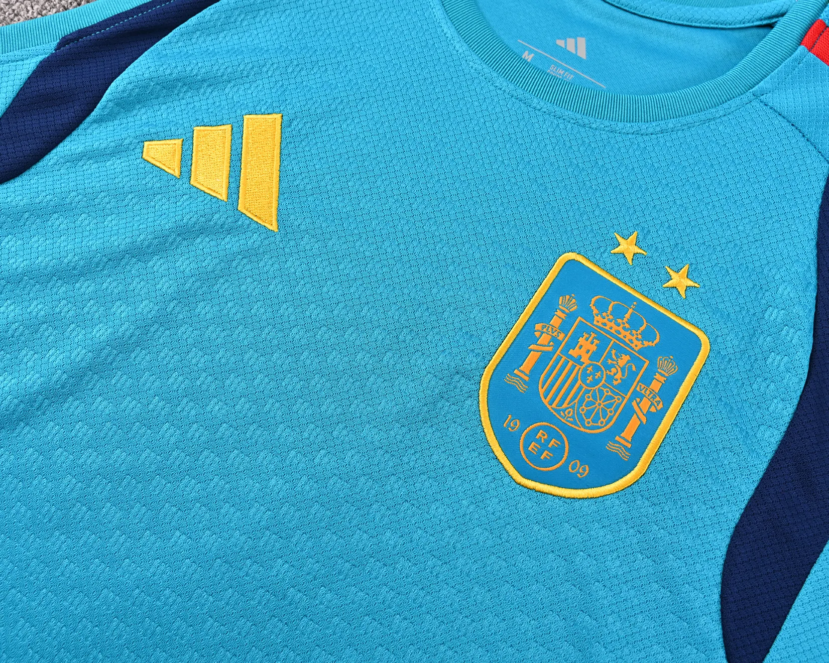 2026-27 Spain training vest jersey