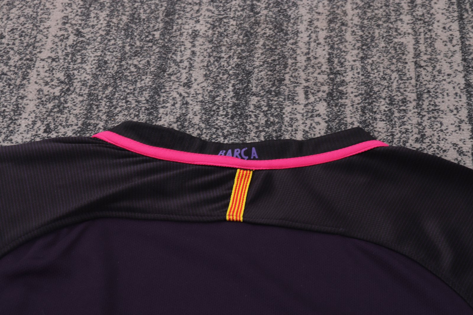 2016-17 Barcelona Away Retro Jersey – Kids'