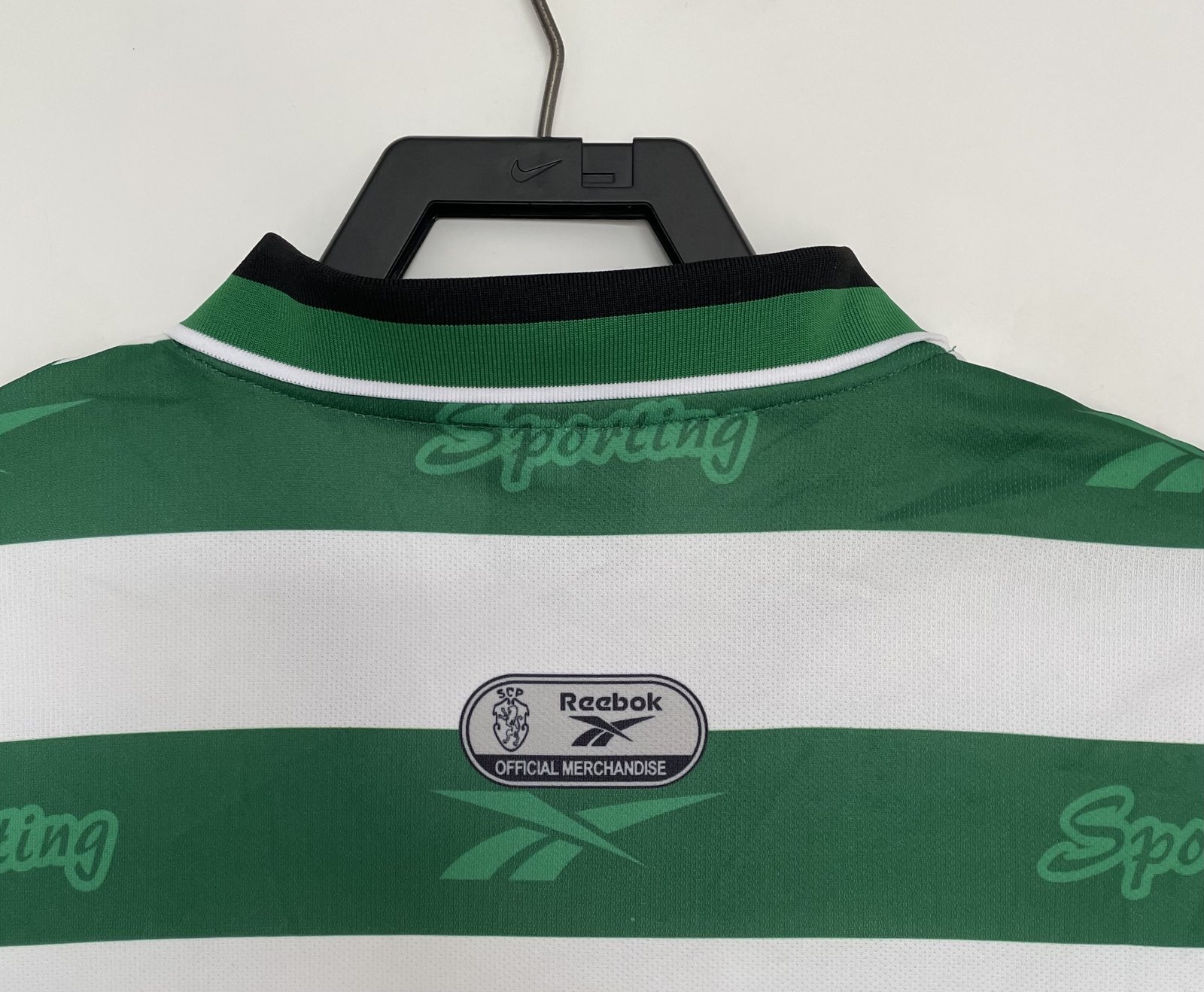 1999-00 Sporting Lisbon Home Retro Jersey