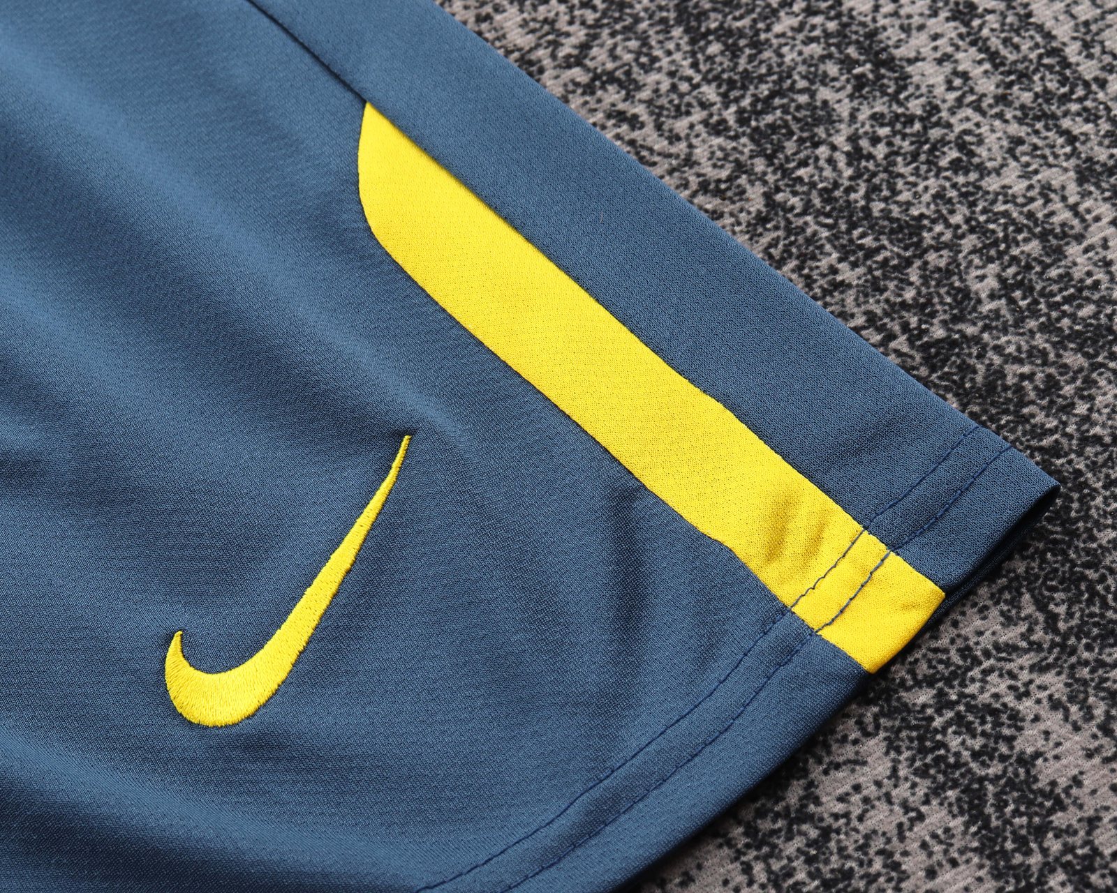 2008-09 Barcelona Away Retro Shirt - Kids Sizes