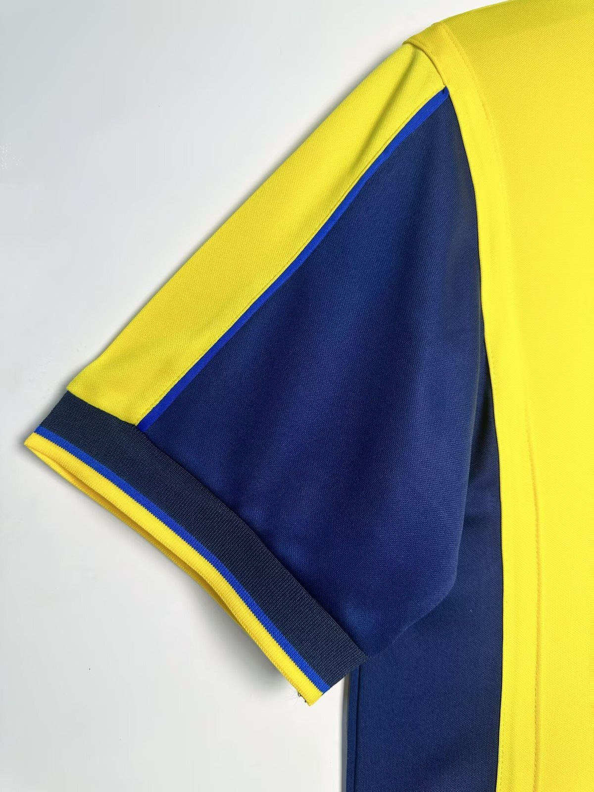 2000-01 Arsenal Away Retro Jersey