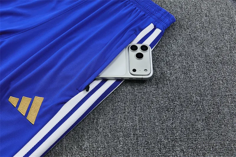 2026-27 Juventus Light Blue Half-Zip Long-Sleeve Training Kit