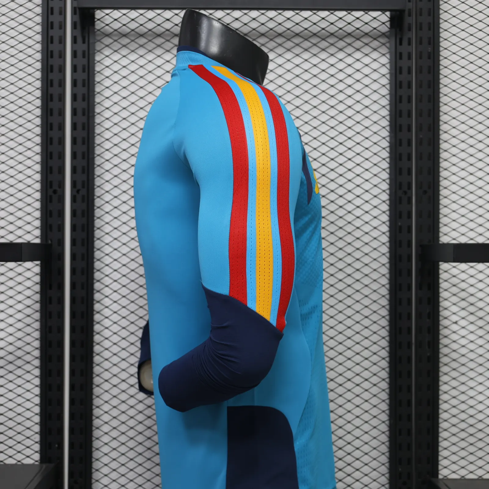 2026-27 Spain Long-Sleeve Training Jersey – Player Version