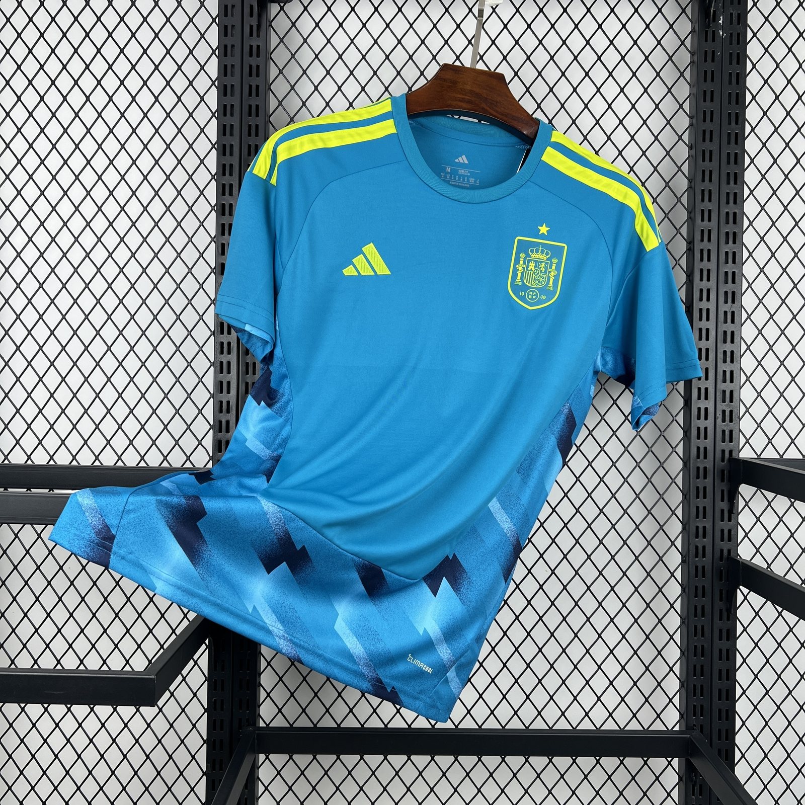 2026-27 Spain Training Jersey – Fan Version