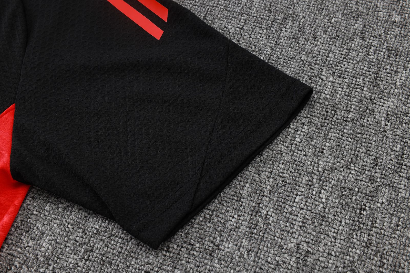 2025-26 season Bayern Munich black short-sleeved training kit