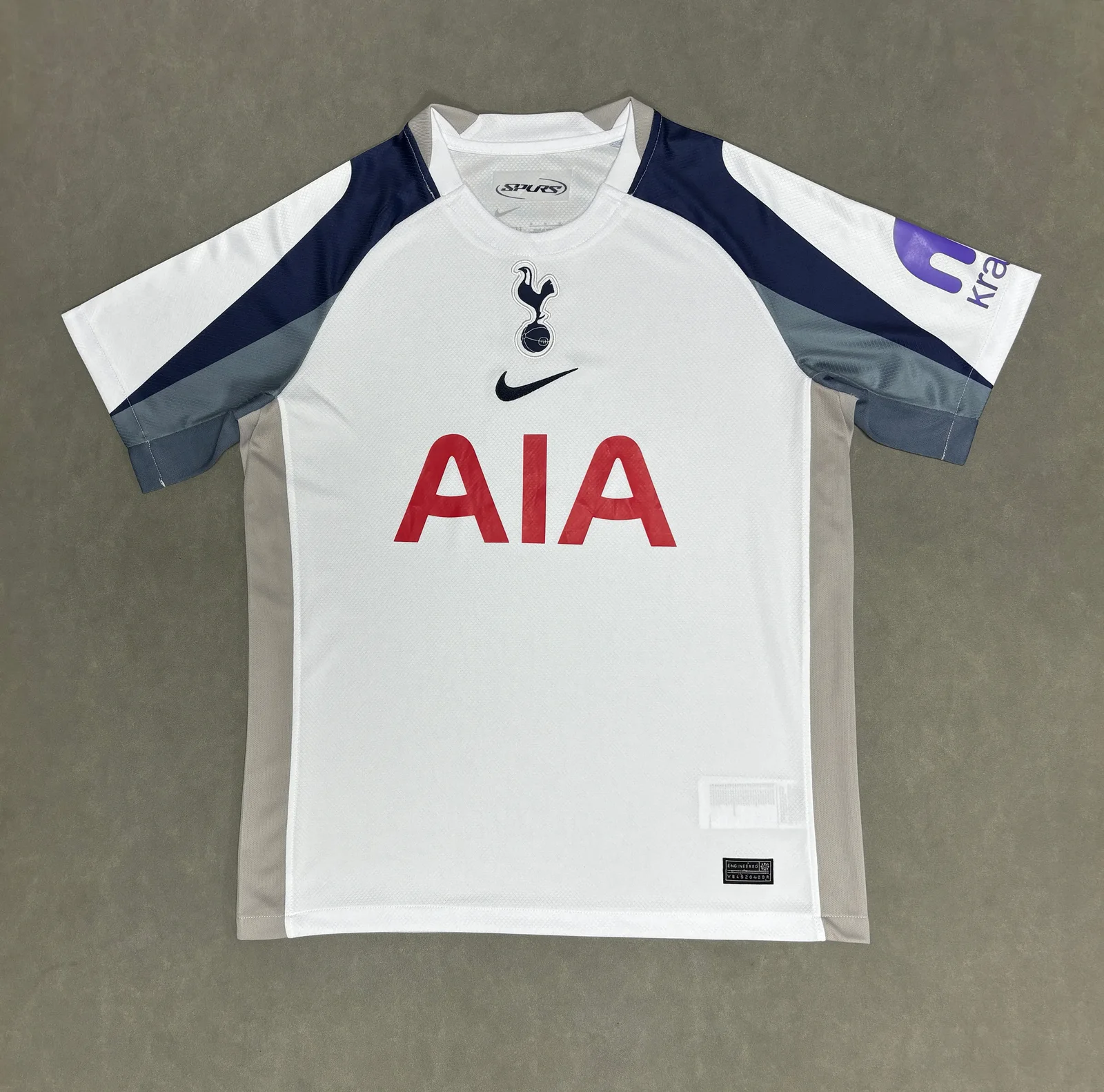 2025-26 Tottenham Hotspur Home Kit