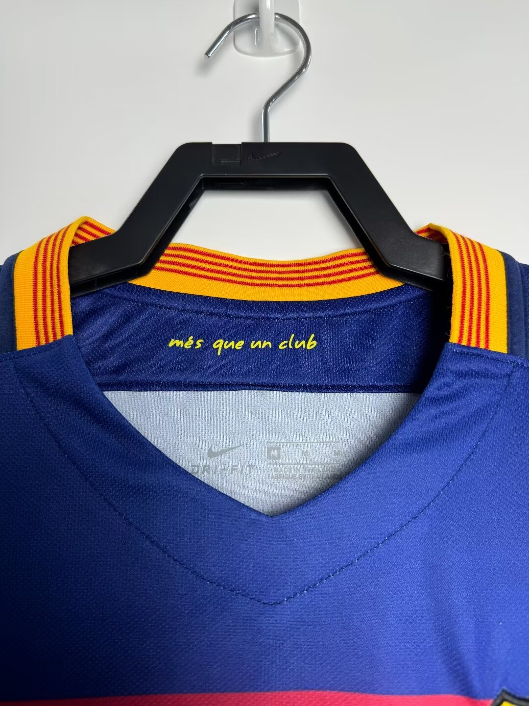 2015-16 Barcelona Home Retro Jersey