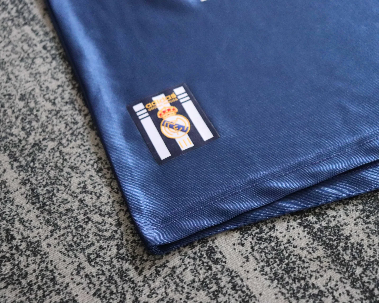 1998-00 Real Madrid Away Shirt - Kids Sizes