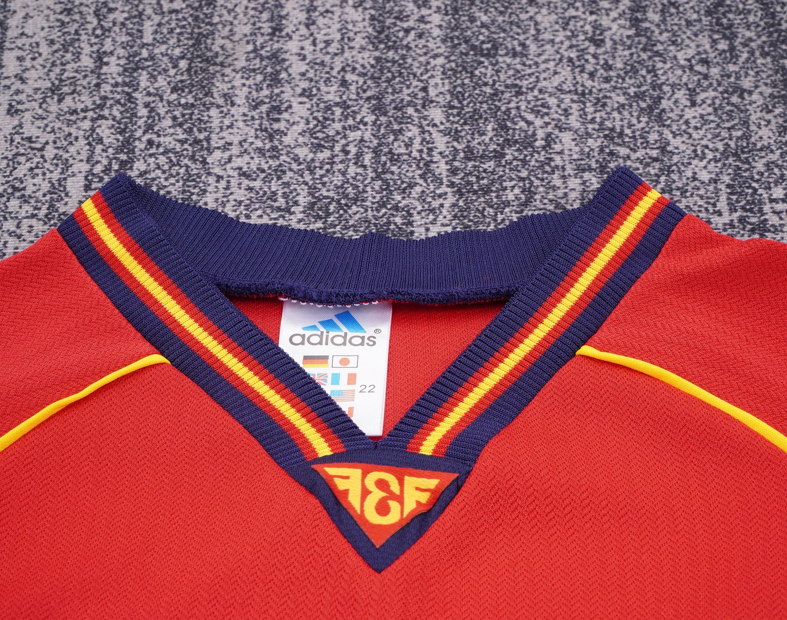 1998 Spain Home Retro Jersey – Kids