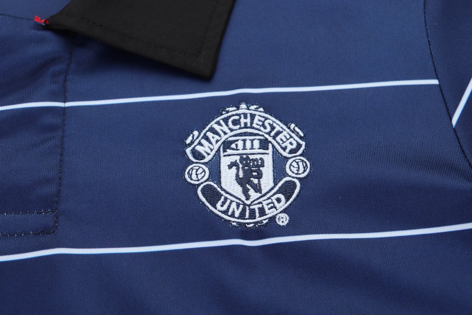 1999-00 Manchester United Away Retro Jersey - Kids