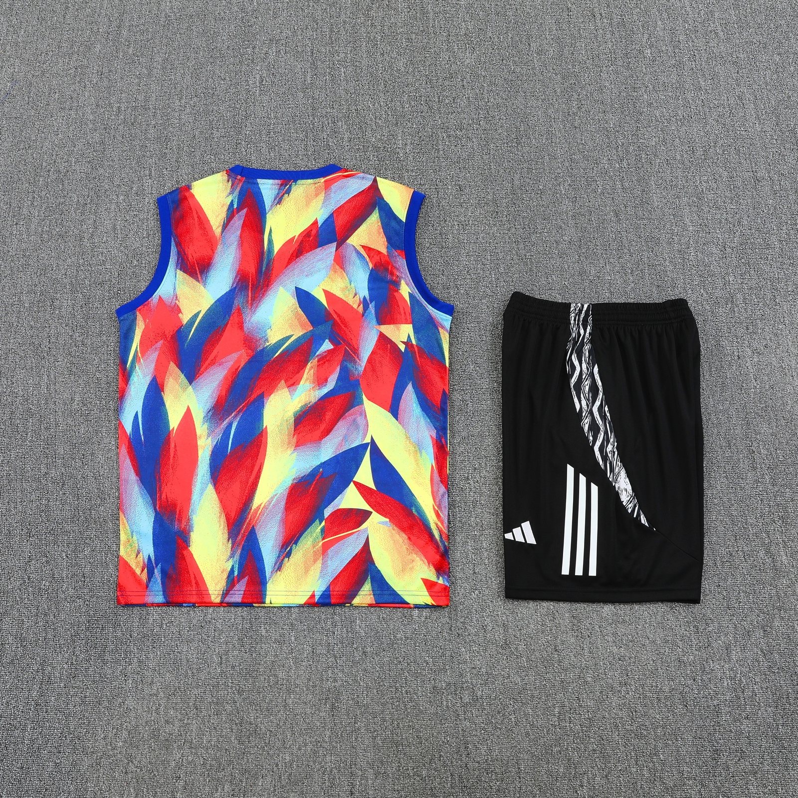 2025-26 Arsenal training vest jersey