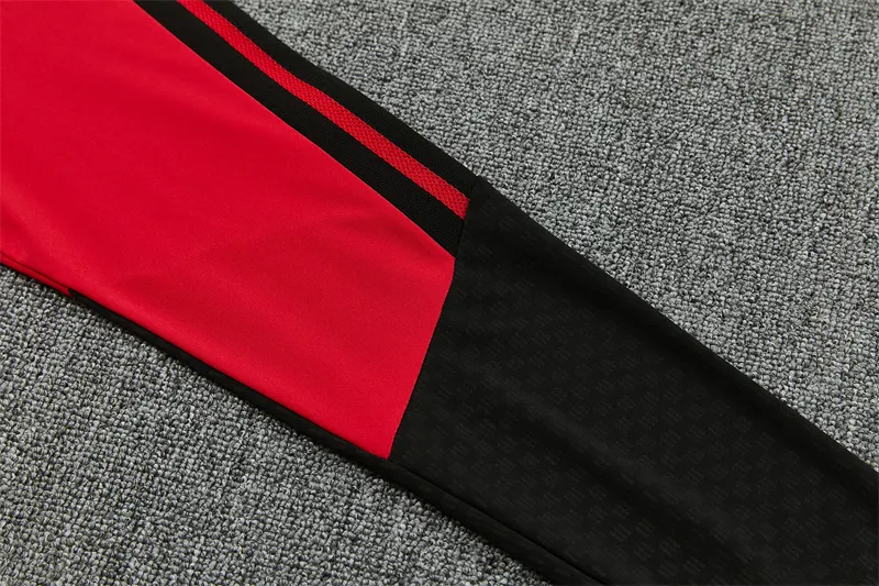 2026-27 Manchester United Red Half-Zip Training Jersey