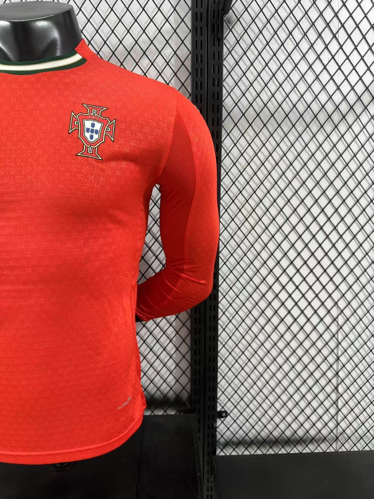 2025-26 Portugal Home Long-Sleeve Jersey - Player Version