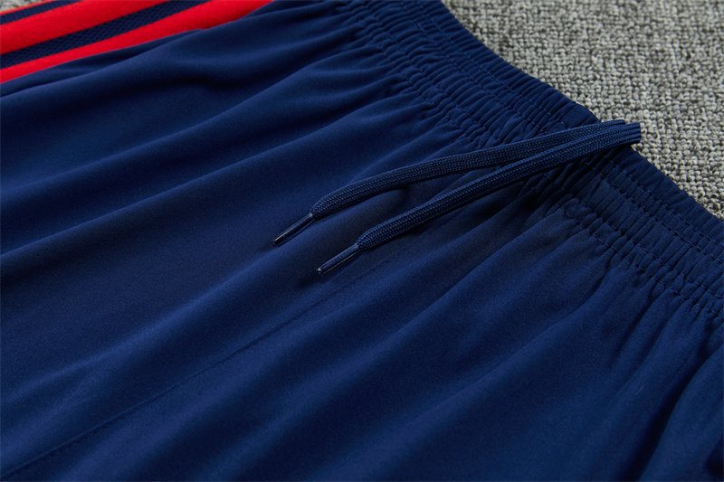 2026-27 Bayern Munich Royal Blue Half-Zip Training Jersey