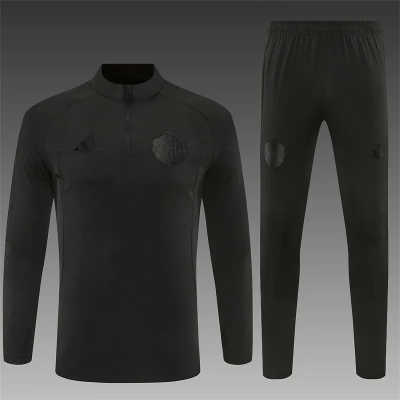 2026-27 Manchester United Black Half-Zip Training Jersey